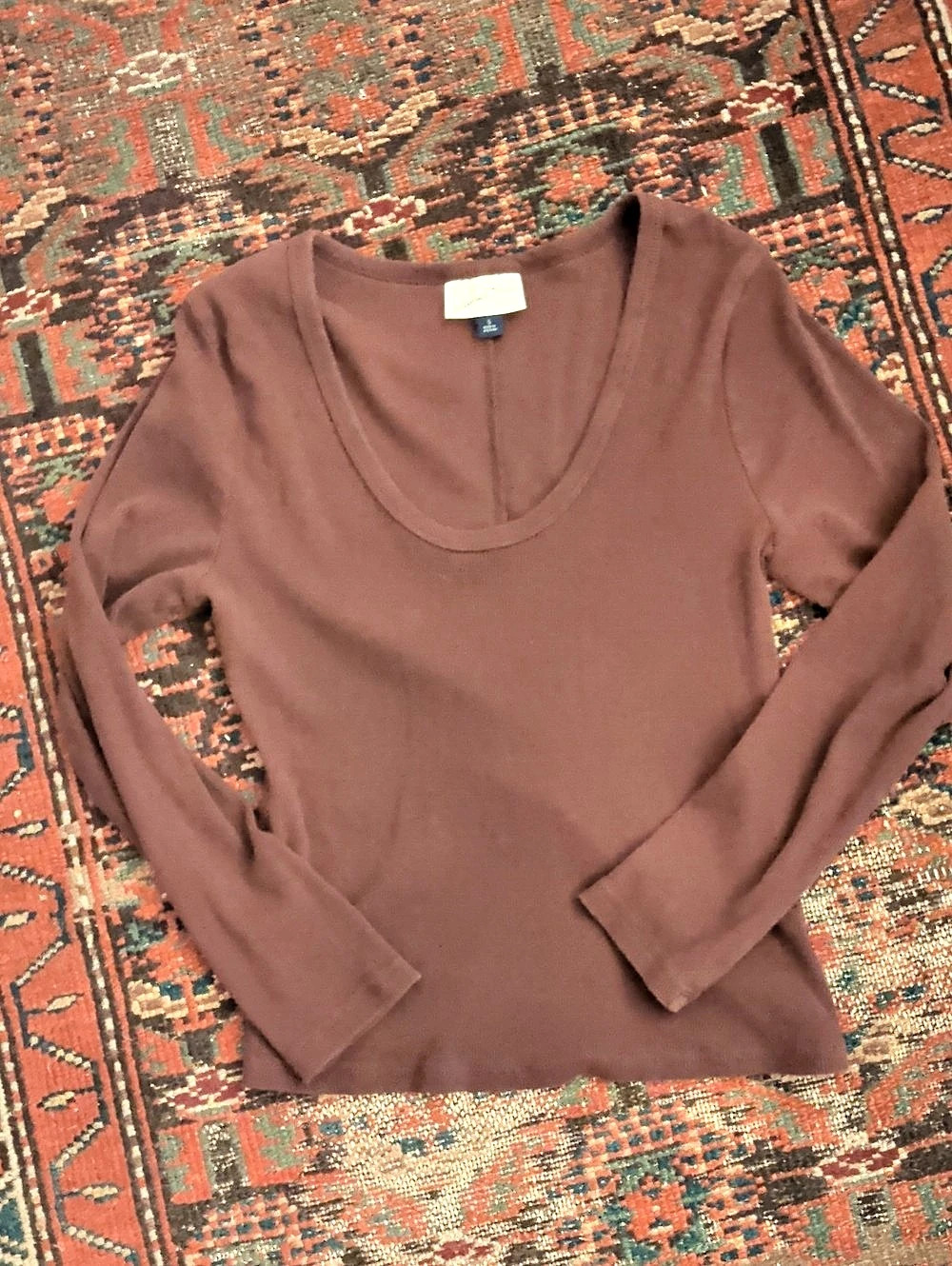 Universal Thread Long Sleeve Rib Scoop Neck T-Shirt Brown Small